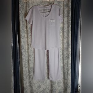 Laura Ashley pajamas size M short sleeve long pants
